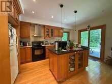 412 FREEMAN CRESCENT | Oakville Ontario | Slide Image Ten