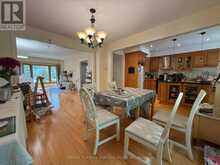 412 FREEMAN CRESCENT | Oakville Ontario | Slide Image Eight