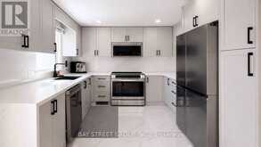 3 PARKSIDE DRIVE | Tillsonburg Ontario | Slide Image Eleven