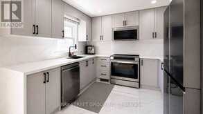 3 PARKSIDE DRIVE | Tillsonburg Ontario | Slide Image Twelve