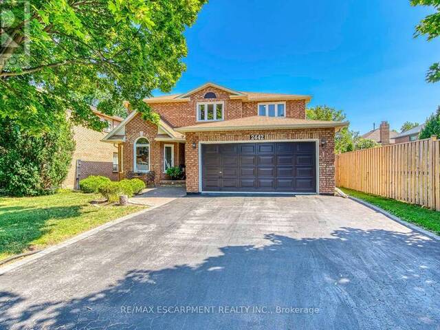 2442 WYNTEN WAY Oakville Ontario, L6J 7K9 - 5 Bedrooms Home For Sale