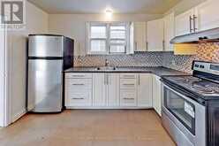 80 LANARK AVENUE | Toronto Ontario | Slide Image Thirteen