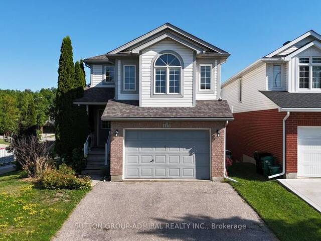 115 PEACH BLOSSOM CRESCENT Kitchener Ontario, N2E 3Z7 - 3 Bedrooms Home For Sale
