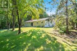 2554 CHAMPLAIN ROAD | Tiny Ontario | Slide Image Four