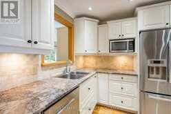 2554 CHAMPLAIN ROAD | Tiny Ontario | Slide Image Eight