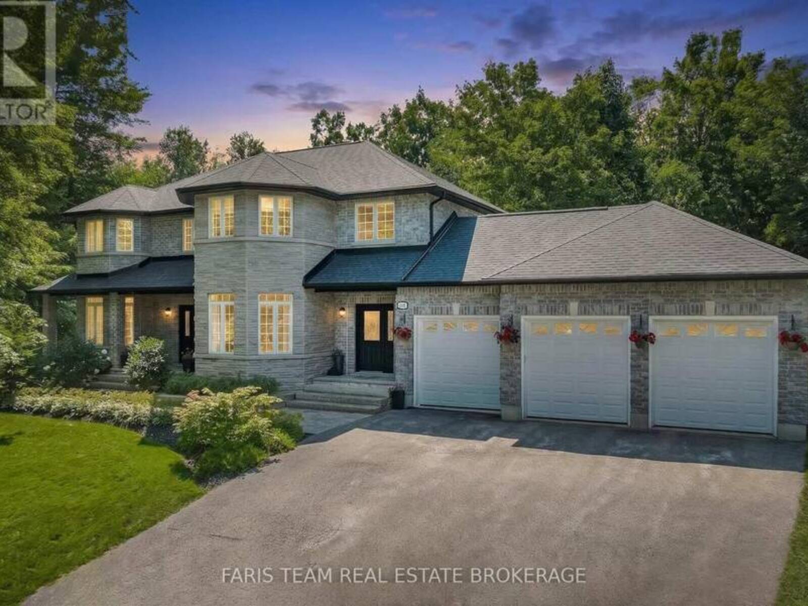 2122 FERN GLEN COURT, Orillia, Ontario L3V 0E8