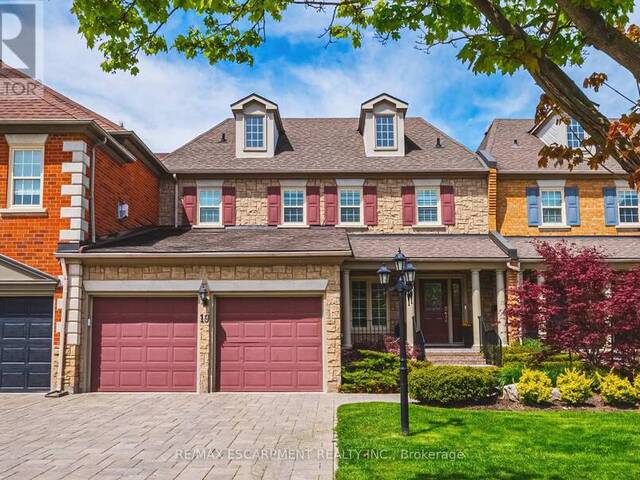 19 - 4211 MILLCROFT PARK DRIVE Burlington Ontario, L7M 3Y9 - 4 Bedrooms Condo For Sale