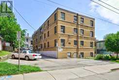 10 - 4 ROBINSON STREET | Hamilton Ontario | Slide Image Forty