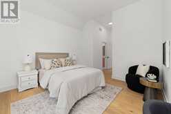 11 BARCLAY ROAD | Toronto Ontario | Slide Image Nineteen