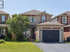 25 JOHN WALTER CRESCENT Clarington Ontario, L1E 2W6