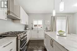 20 MANOR FOREST ROAD | East Gwillimbury Ontario | Slide Image Sixteen