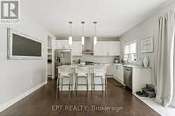 20 MANOR FOREST ROAD | East Gwillimbury Ontario | Slide Image Eighteen