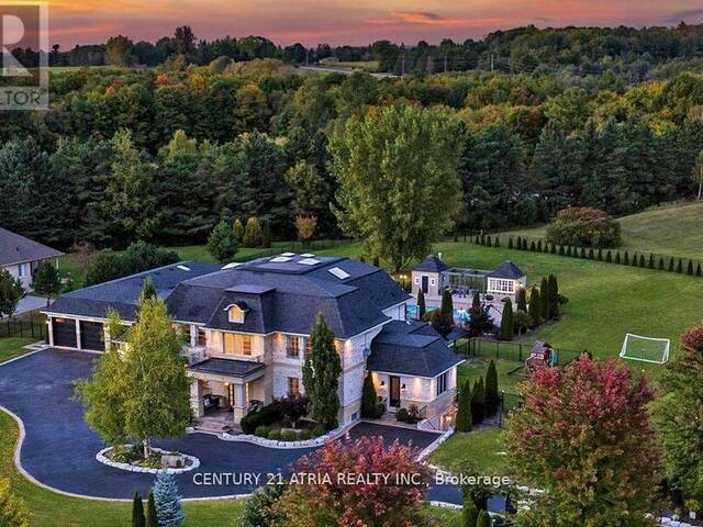 111 LAKE WOODS DRIVE Whitchurch-Stouffville Ontario, L4A 1P1 - 10 Bedrooms Home For Sale