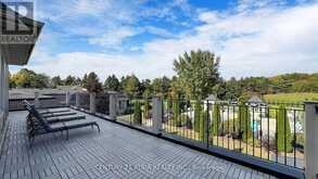 111 LAKE WOODS DRIVE | Whitchurch-Stouffville Ontario | Slide Image Nineteen