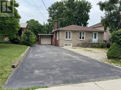 39 OAK AVENUE Richmond Hill Ontario, L4C 6R5