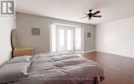 8 - 151 TOWNSGATE DRIVE | Vaughan Ontario | Slide Image Eleven