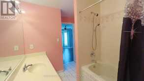 8 - 151 TOWNSGATE DRIVE | Vaughan Ontario | Slide Image Fifteen