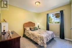 376 KEITH AVENUE | Newmarket Ontario | Slide Image Thirty
