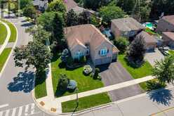 376 KEITH AVENUE | Newmarket Ontario | Slide Image Four