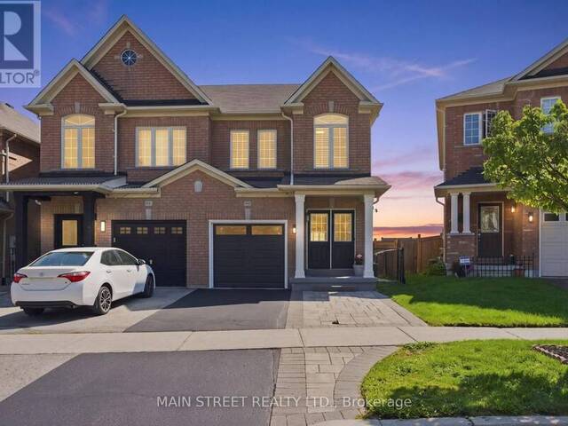 90 FOUR SEASONS CRESCENT Newmarket Ontario, L9N 0C4 - Property For Sale