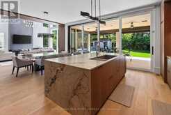 1472 OAKHILL DRIVE | Oakville Ontario | Slide Image Eight