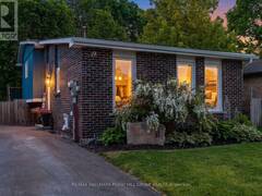 19 AUSTEN LANE Barrie Ontario, L4N 4V4