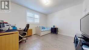 27 JOINER CIRCLE | Whitchurch-Stouffville Ontario | Slide Image Forty