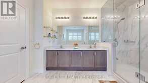 27 JOINER CIRCLE | Whitchurch-Stouffville Ontario | Slide Image Thirty-one