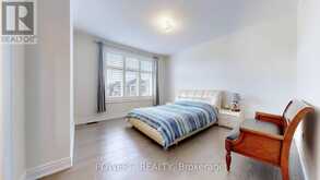 27 JOINER CIRCLE | Whitchurch-Stouffville Ontario | Slide Image Thirty-four