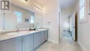 27 JOINER CIRCLE | Whitchurch-Stouffville Ontario | Slide Image Thirty-six
