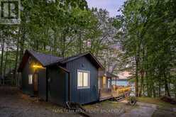 112 FARLAIN LAKE ROAD E | Tiny Ontario | Slide Image Two