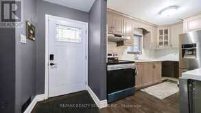 3 GRAND VALLEY DRIVE | Brampton Ontario | Slide Image Six