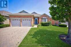 141 - 86 LEGENDARY TRAIL | Whitchurch-Stouffville Ontario | Slide Image Two