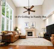 32 LAKE FOREST DRIVE | Richmond Hill Ontario | Slide Image One