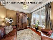 32 LAKE FOREST DRIVE | Richmond Hill Ontario | Slide Image Nine