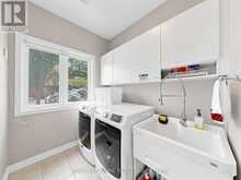 32 LAKE FOREST DRIVE | Richmond Hill Ontario | Slide Image Twenty-eight