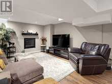 32 LAKE FOREST DRIVE | Richmond Hill Ontario | Slide Image Twenty-nine