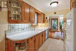 15 CRAIGLEE DRIVE | Toronto Ontario | Slide Image Nine