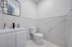 17 KENBOROUGH COURT | Markham Ontario | Slide Image Twelve