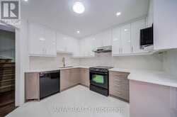 17 KENBOROUGH COURT | Markham Ontario | Slide Image Fifteen