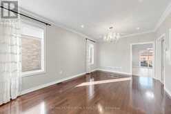 20 PINEFOREST PLACE | Markham Ontario | Slide Image Nineteen
