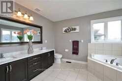 20 PINEFOREST PLACE | Markham Ontario | Slide Image Forty