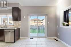 20 PINEFOREST PLACE | Markham Ontario | Slide Image Eight
