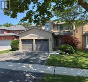 1475 RAVENSMOOR CRESCENT | Mississauga Ontario | Slide Image One