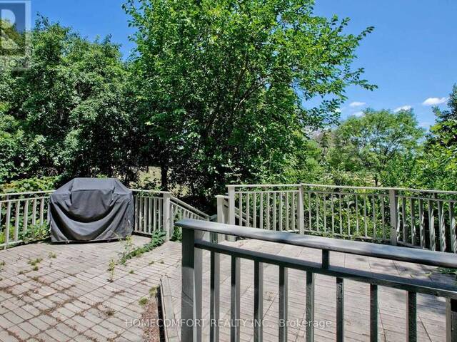 17 BRAMBLE DRIVE Toronto Ontario, M3B 2E9 - 4 Bedrooms Home For Sale