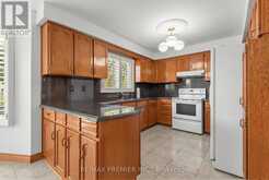 42 BURGOSA COURT | Vaughan Ontario | Slide Image Nine