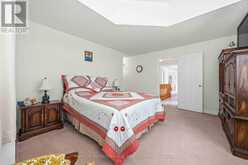 76 RIVERLANDS AVENUE | Markham Ontario | Slide Image Eighteen