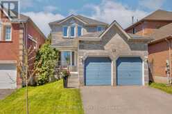 3 TEAL PLACE | Barrie Ontario | Slide Image Two