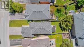 3 TEAL PLACE | Barrie Ontario | Slide Image Thirty-six