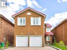 103 WHITCHURCH MEWS | Mississauga Ontario | Slide Image Two